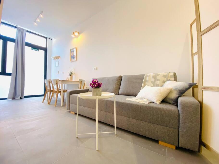 Lindo Cabanyal - Comfort Family Beachside Apartment Valensiya Dış mekan fotoğraf