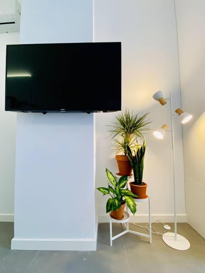 Lindo Cabanyal - Comfort Family Beachside Apartment Valensiya Dış mekan fotoğraf